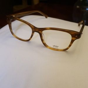 20/20 SALE! New Sama Boutique Frame